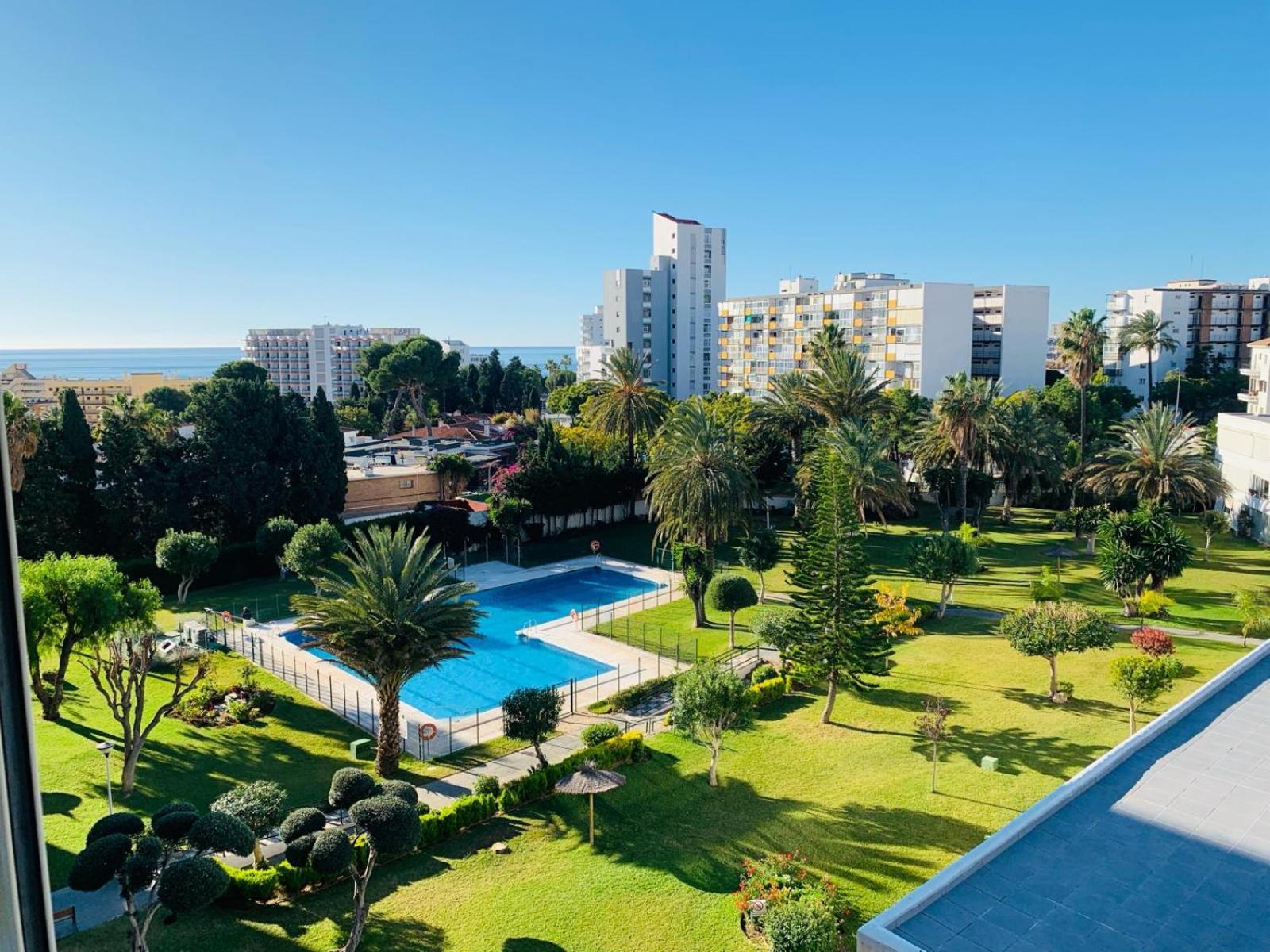 Apartamento En Urbanizacion Con Fantasticas Vistas Apartment Benalmádena Exterior foto